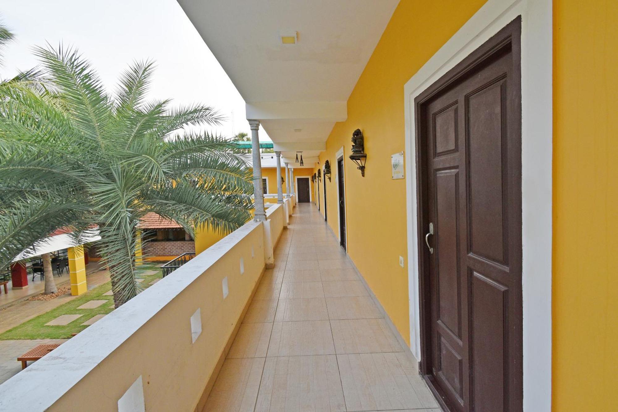 Poppys Olive De' Villa Auroville Bagian luar foto