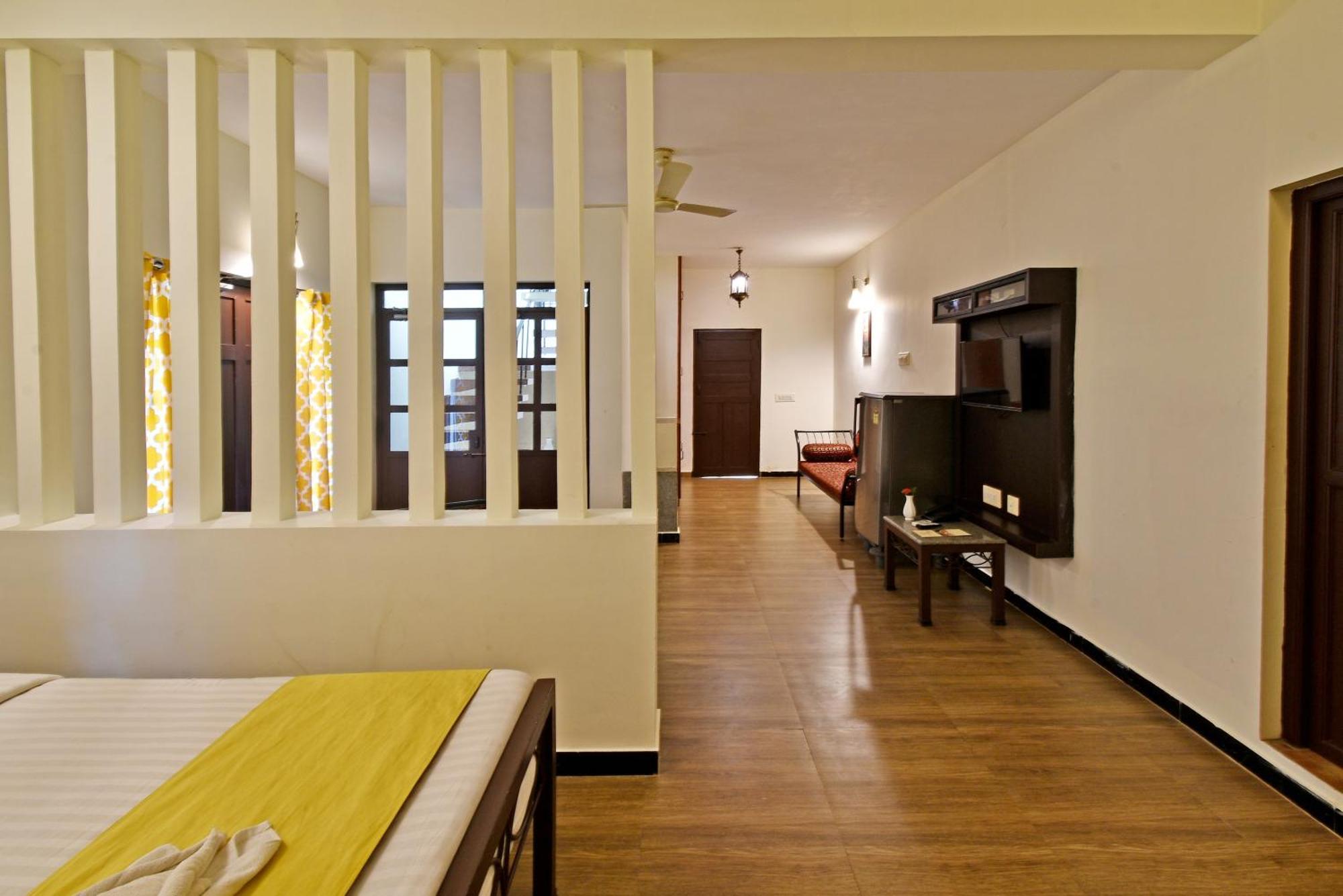 Poppys Olive De' Villa Auroville Bagian luar foto
