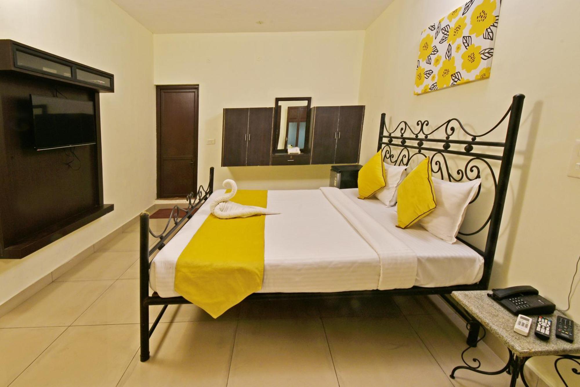 Poppys Olive De' Villa Auroville Bagian luar foto